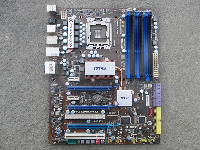 CPU：LGA1366